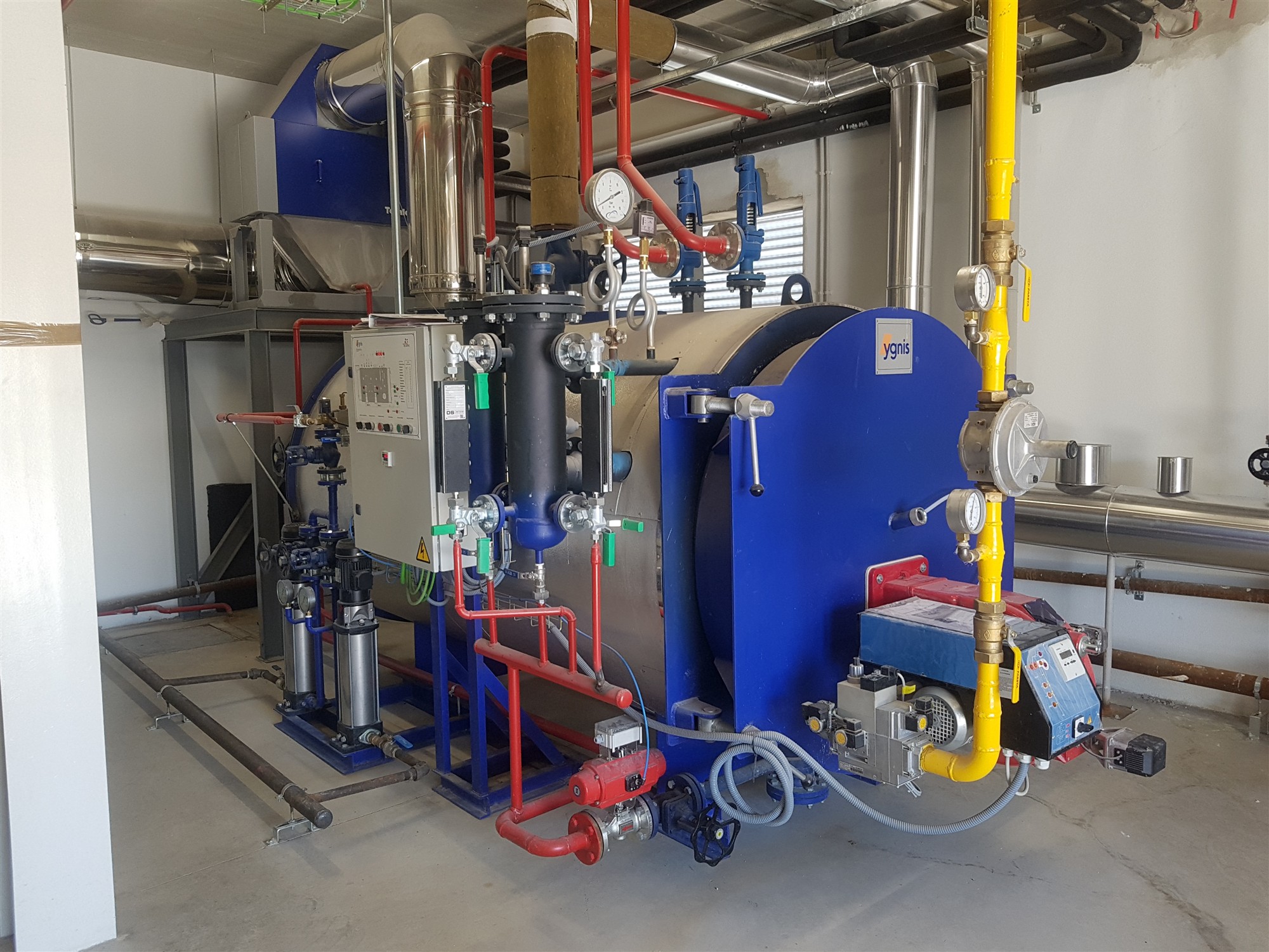 Instalaciones industriales en una fábrica