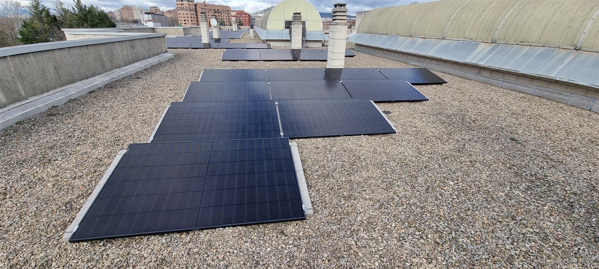 Placas solares en azotea